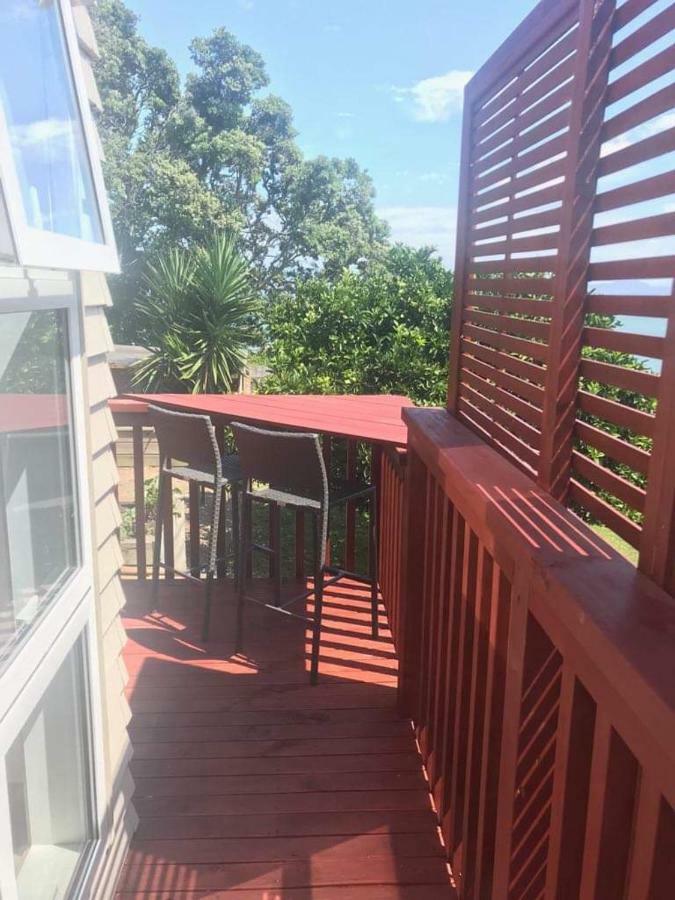 Studio With Water Views Omokoroa エクステリア 写真